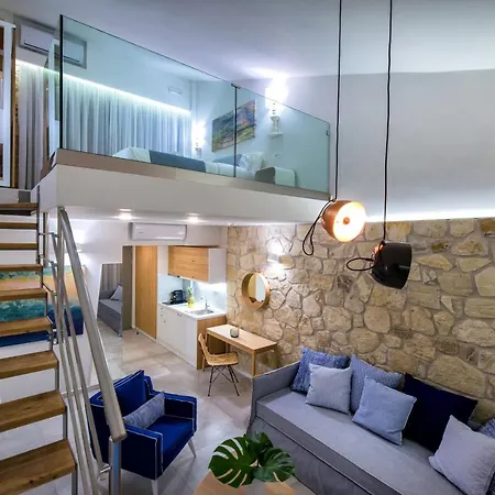 Mary & Mary Royal Aparthotel 3*