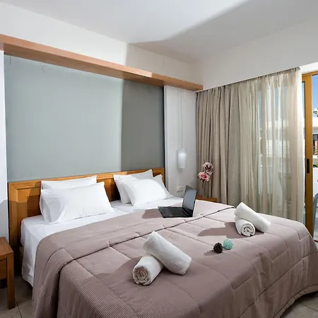 Mary & Mary Royal Aparthotel