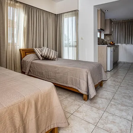 Aparthotel Mary & Mary Royal 3*